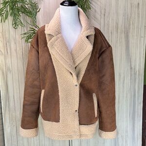 Urban Closet Faux Suede & Shearling Jacket, Pockets, Snap Front, size Large, EUC